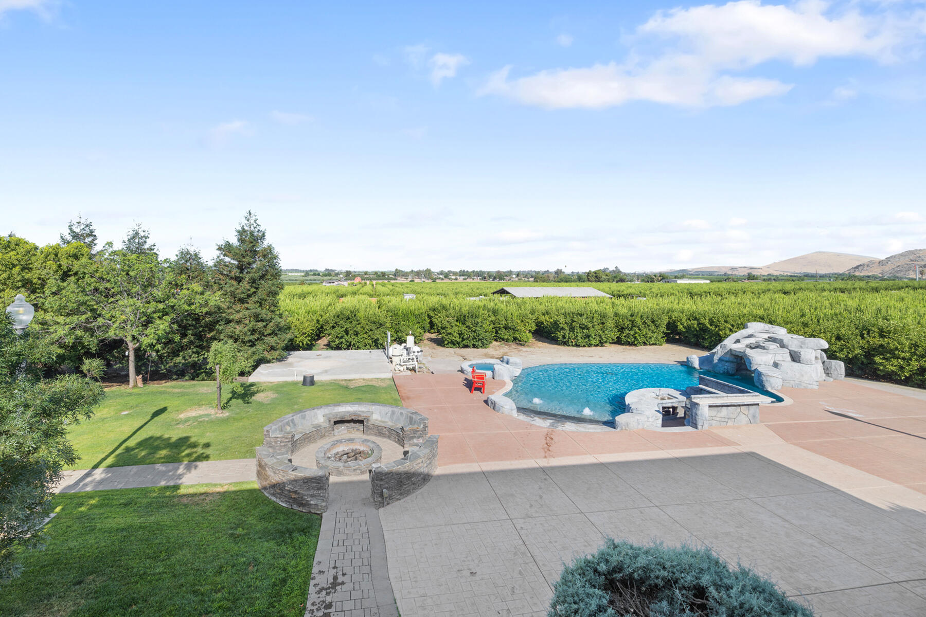 21031 Road 256 Strathmore, CA 93267 - Photo 48 of 55 58 - View from Upper Patio