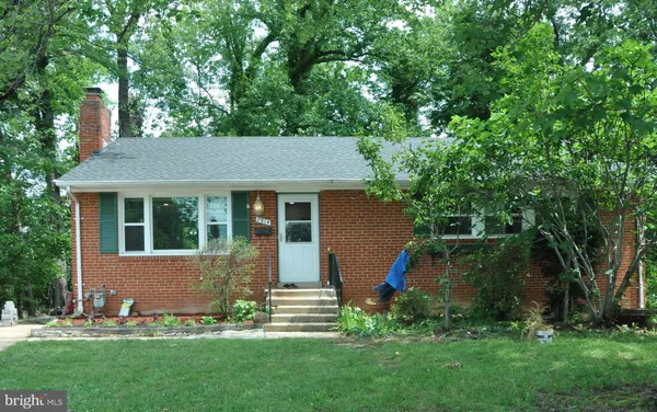 $799,900 | 7914 Ellet Road, Springfield, VA 22151