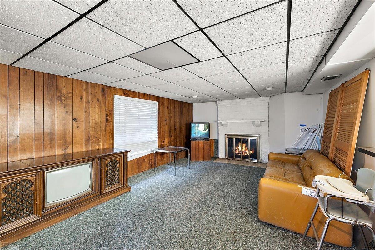 1485 Torrey Road Grosse Pointe Woods, MI 48236 - Photo 42 of 60