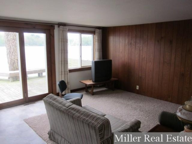 3175 Podunk Lake Road Hastings, MI 49058 - Photo 7 of 17 IMG_4243