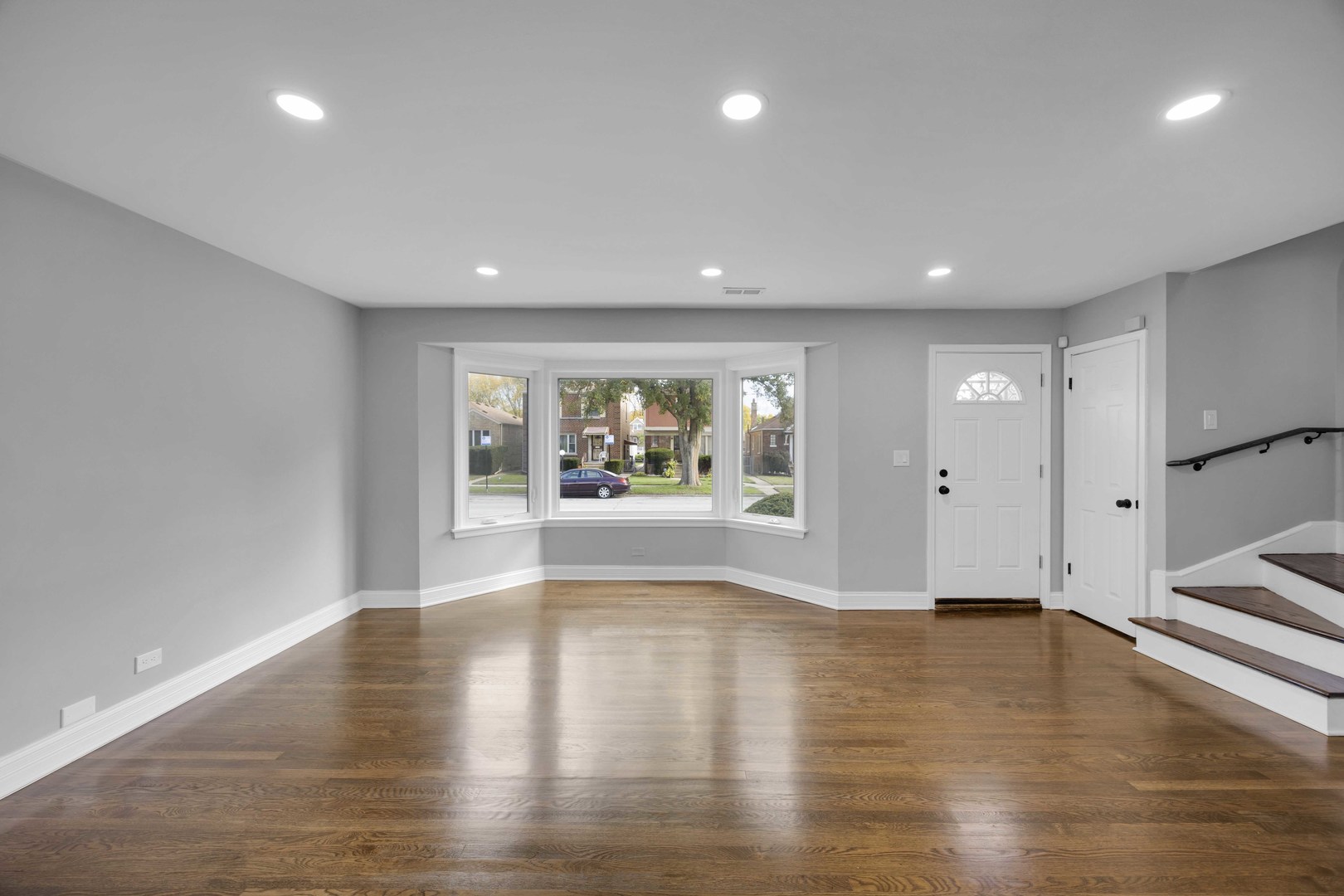 10626 South Lowe Avenue Chicago, IL 60628 - Photo 8 of 18