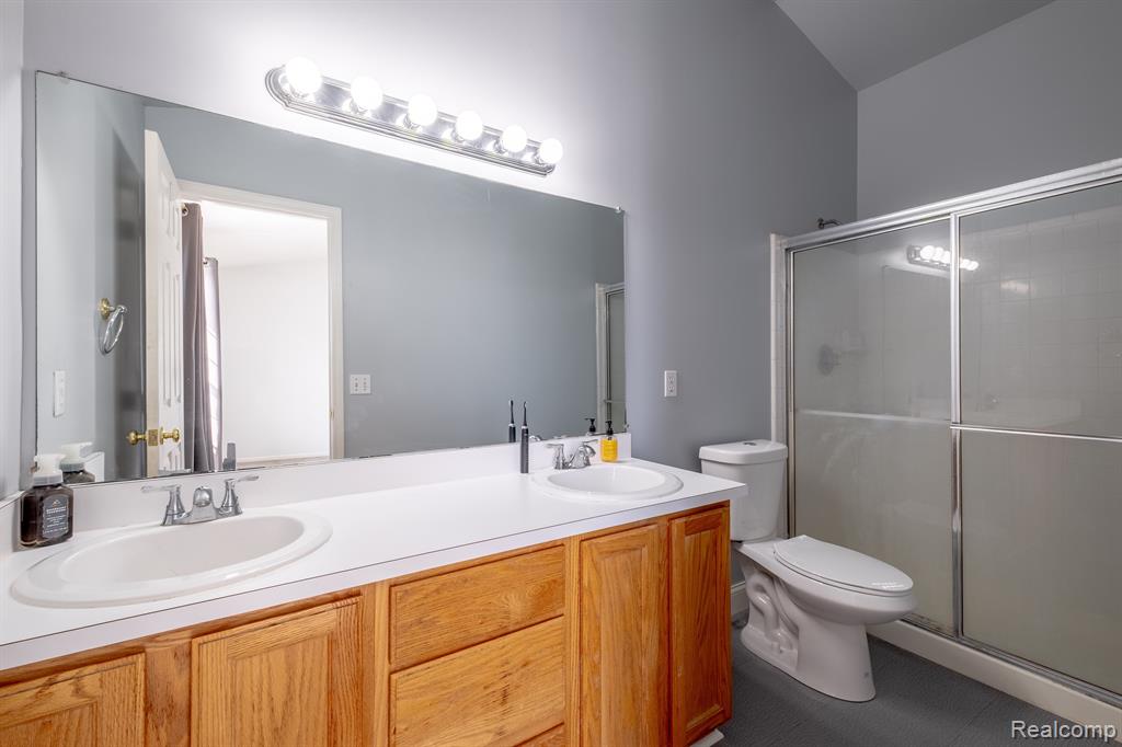 1679 Chelsea Circle Howell, MI 48843 - Photo 14 of 23 Gallery Image 14