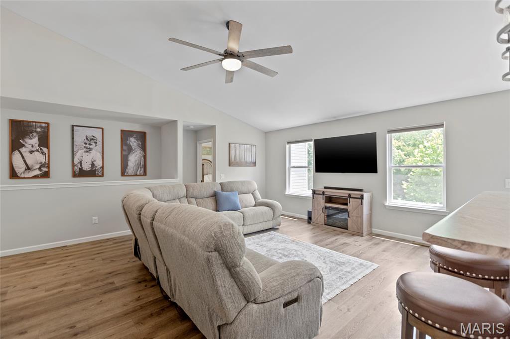 1927 Rolling Stone Boulevard Pevely, MO 63070 - Photo 21 of 34