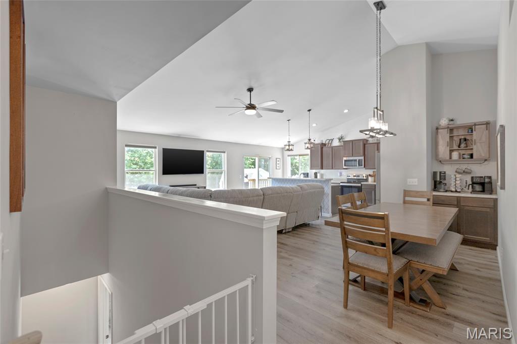 1927 Rolling Stone Boulevard Pevely, MO 63070 - Photo 22 of 34