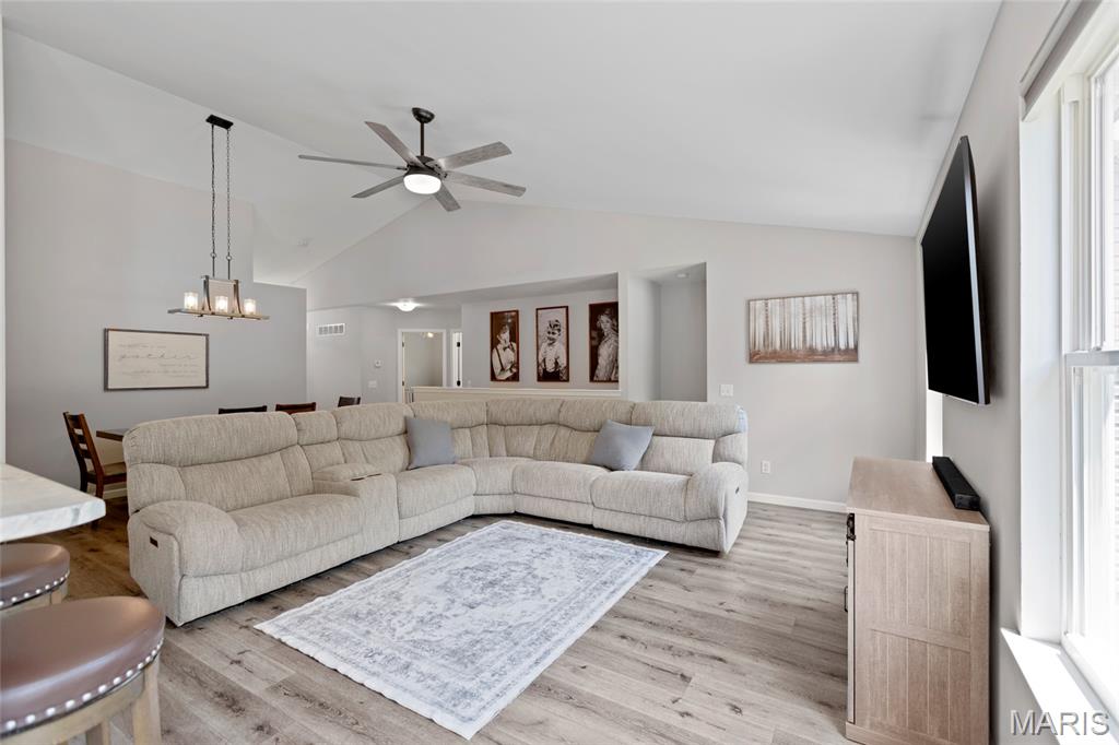 1927 Rolling Stone Boulevard Pevely, MO 63070 - Photo 24 of 34