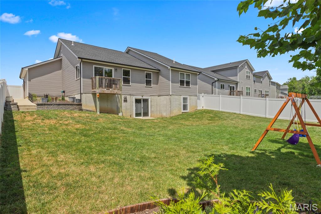 1927 Rolling Stone Boulevard Pevely, MO 63070 - Photo 6 of 34