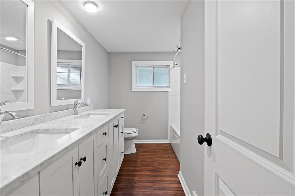 1015 Thorn Run Road Coraopolis, PA 15108 - Photo 12 of 25 Gallery Image 12