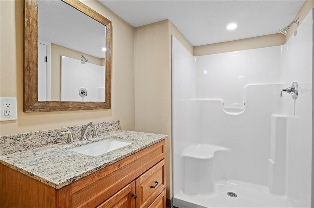 1015 Thorn Run Road Coraopolis, PA 15108 - Photo 20 of 25 Gallery Image 20