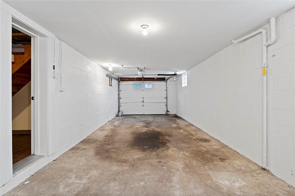 1015 Thorn Run Road Coraopolis, PA 15108 - Photo 22 of 25 Gallery Image 22