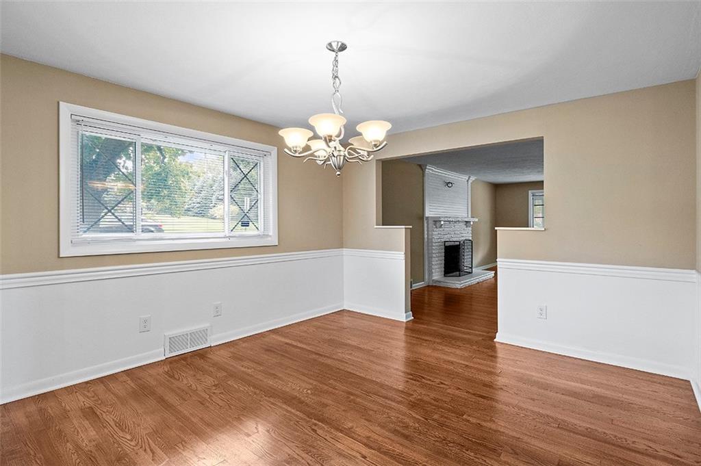 1015 Thorn Run Road Coraopolis, PA 15108 - Photo 6 of 25 Gallery Image 6