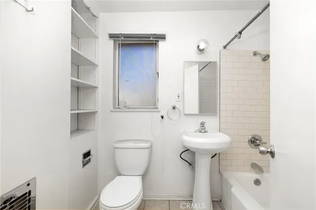 $1,950 | 1124 Cordova Street, Unit 2, Pasadena, CA 91106