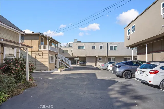 $1,950 | 1124 Cordova Street, Unit 2, Pasadena, CA 91106