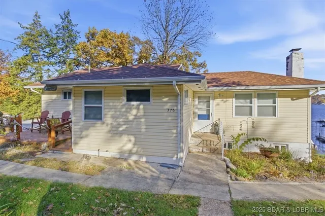 $499,000 | 376 Wundervue Circle, Climax Springs, MO 65324