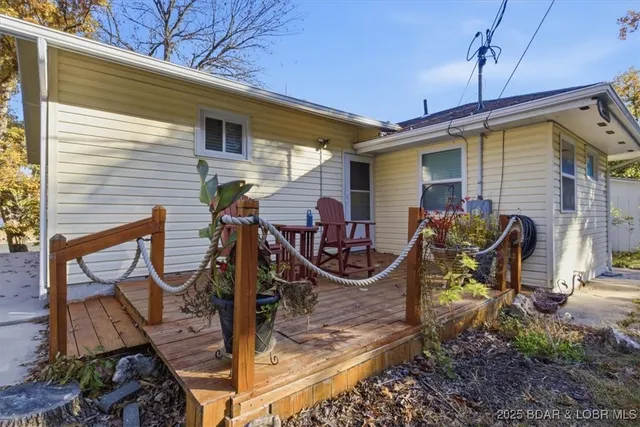 $499,000 | 376 Wundervue Circle, Climax Springs, MO 65324