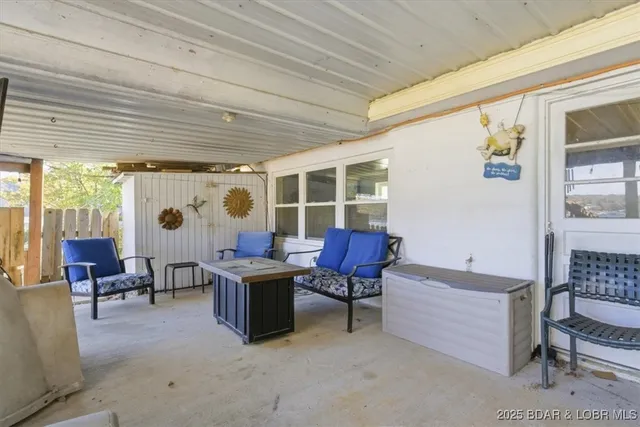 $499,000 | 376 Wundervue Circle, Climax Springs, MO 65324