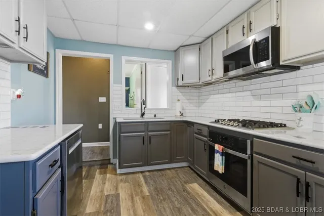 $499,000 | 376 Wundervue Circle, Climax Springs, MO 65324