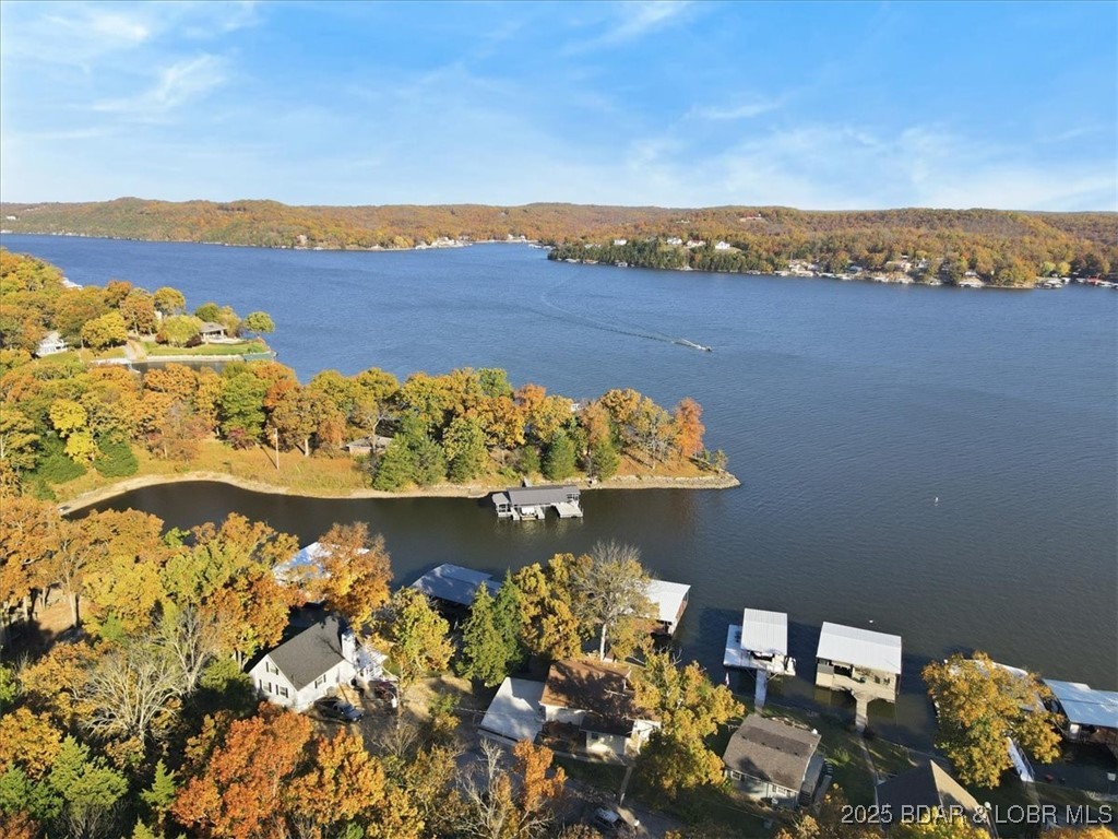 376 Wundervue Circle Climax Springs, MO 65324 - Photo 4 of 66