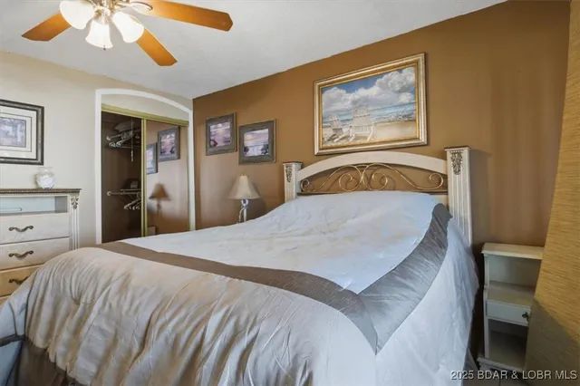 $499,000 | 376 Wundervue Circle, Climax Springs, MO 65324