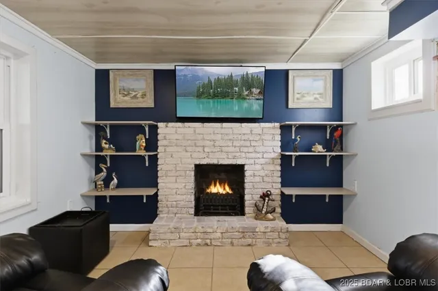 $499,000 | 376 Wundervue Circle, Climax Springs, MO 65324