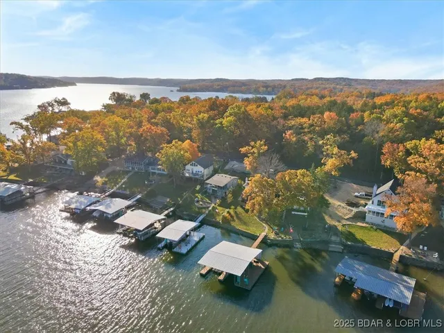 $499,000 | 376 Wundervue Circle, Climax Springs, MO 65324