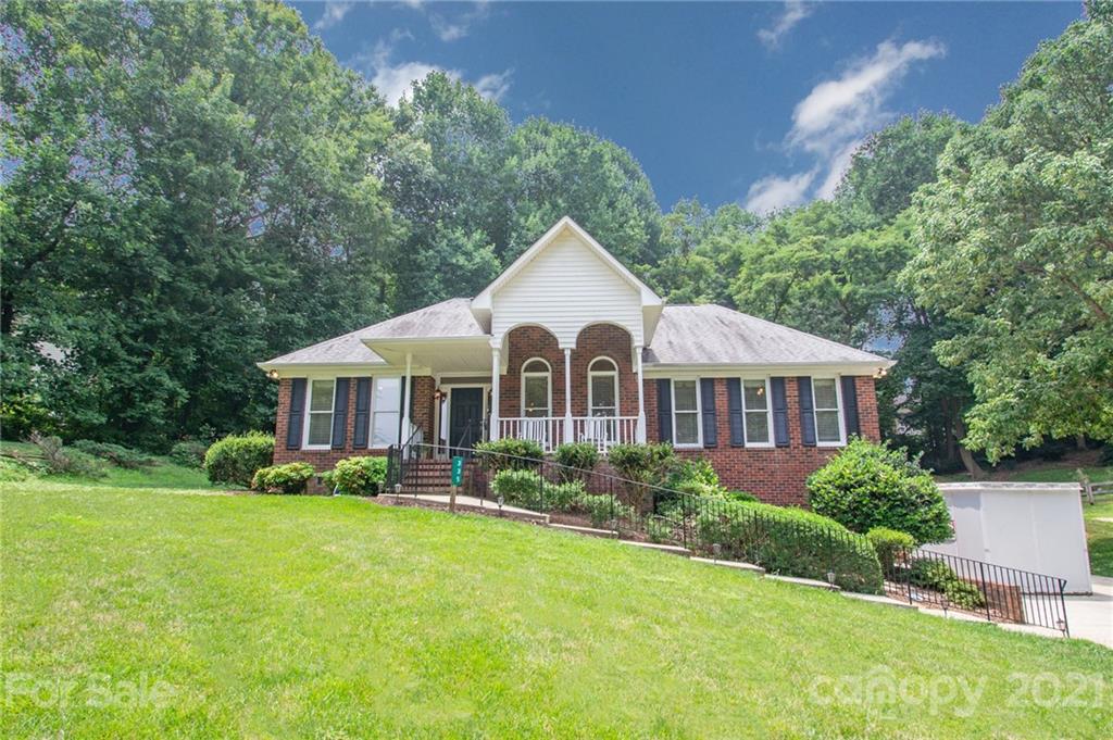 335 Beaten Path Road Mooresville, NC 28117 - Photo 1 of 21 Gallery Image 1