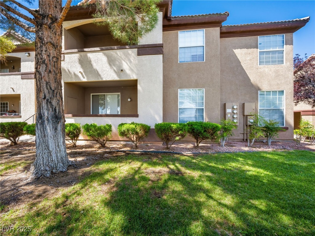 231 West Horizon Ridge Parkway, Unit 212 Henderson, NV 89012 - Photo 1 of 30