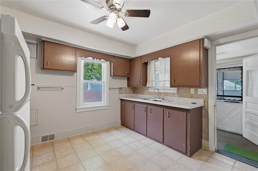 2800 Robertson Road Sharpsville, PA 16150 - Photo 14 of 26