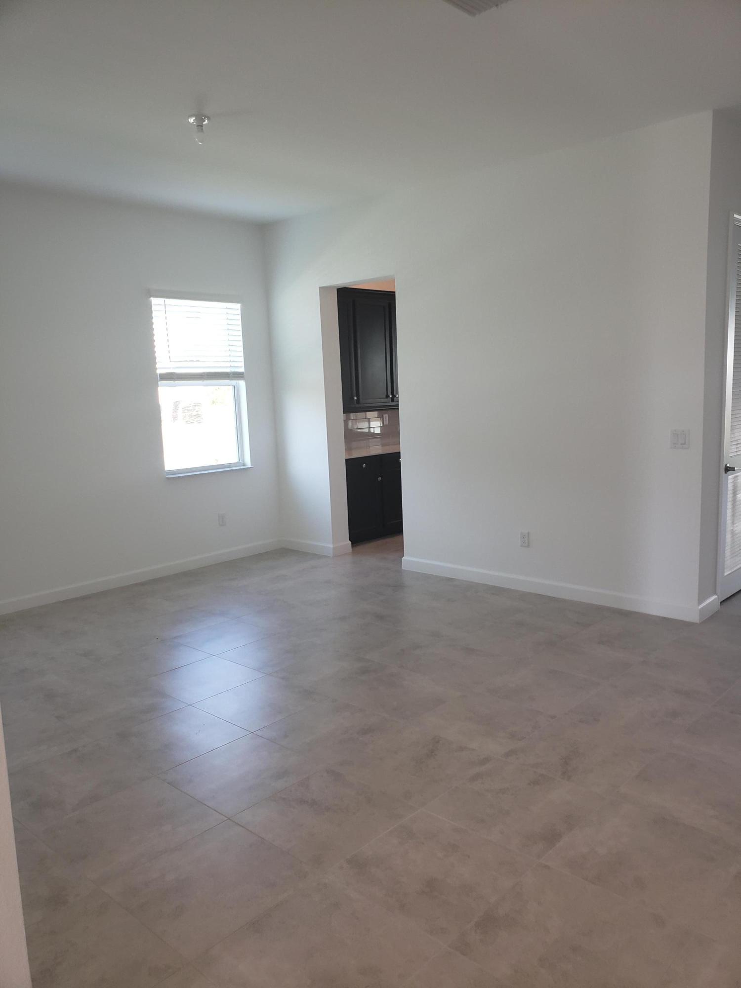 19735 Split Rail Run, Unit 373 Loxahatchee, FL 33470 - Photo 6 of 15 20200205_114247