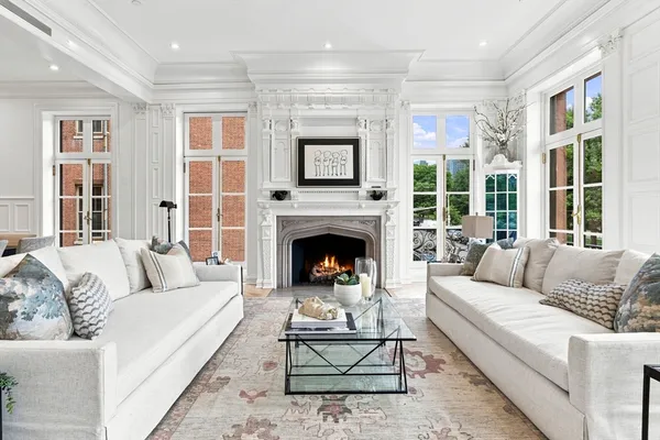$9,250,000 | 46 Beacon Street, Unit 4, Boston, MA 02108