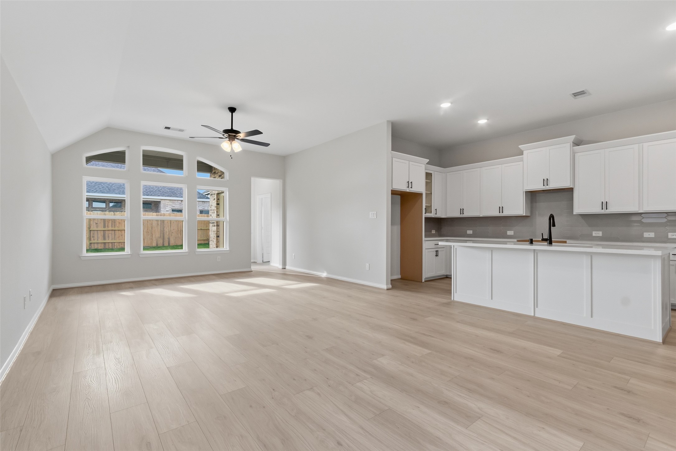 530 Strm Bnd Way Rosenberg, TX 77471 - Photo 12 of 35