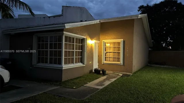 $2,600 | 9636 Southwest 147th Court, Miami, FL 33196