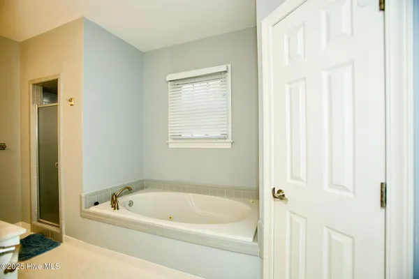 $499,000 | 4800 Burning Tree Lane North, Wilson, NC 27896