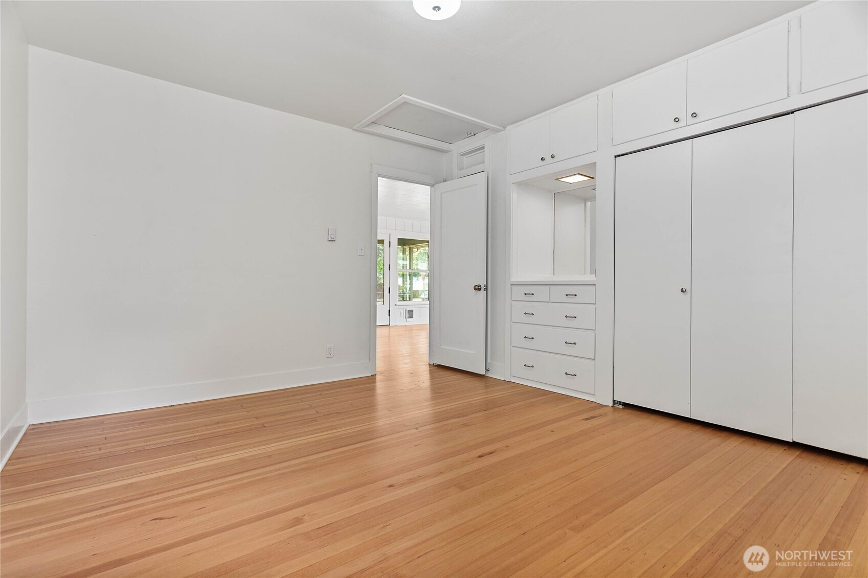4541 Cable Street Bellingham, WA 98229 - Photo 18 of 26 Gallery Image 18