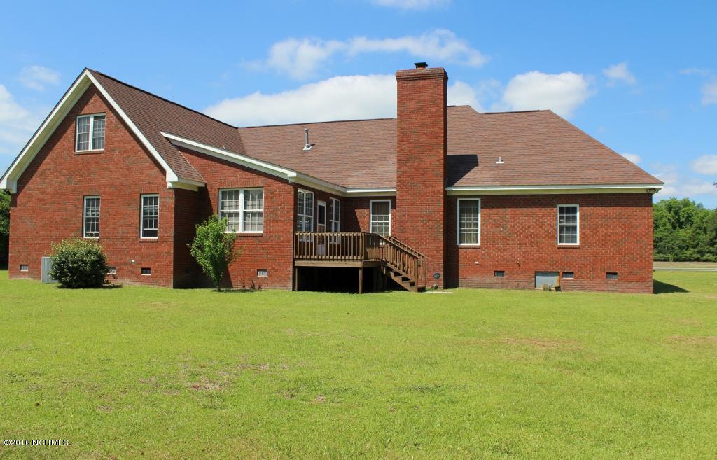 910 Temples Point Road Havelock, NC 28532 - Photo 54 of 63 Rear view of home