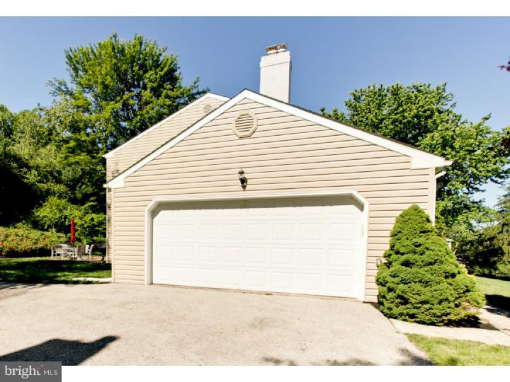240 Country Gate Road Wayne, PA 19087 - Photo 2 of 24 Garage