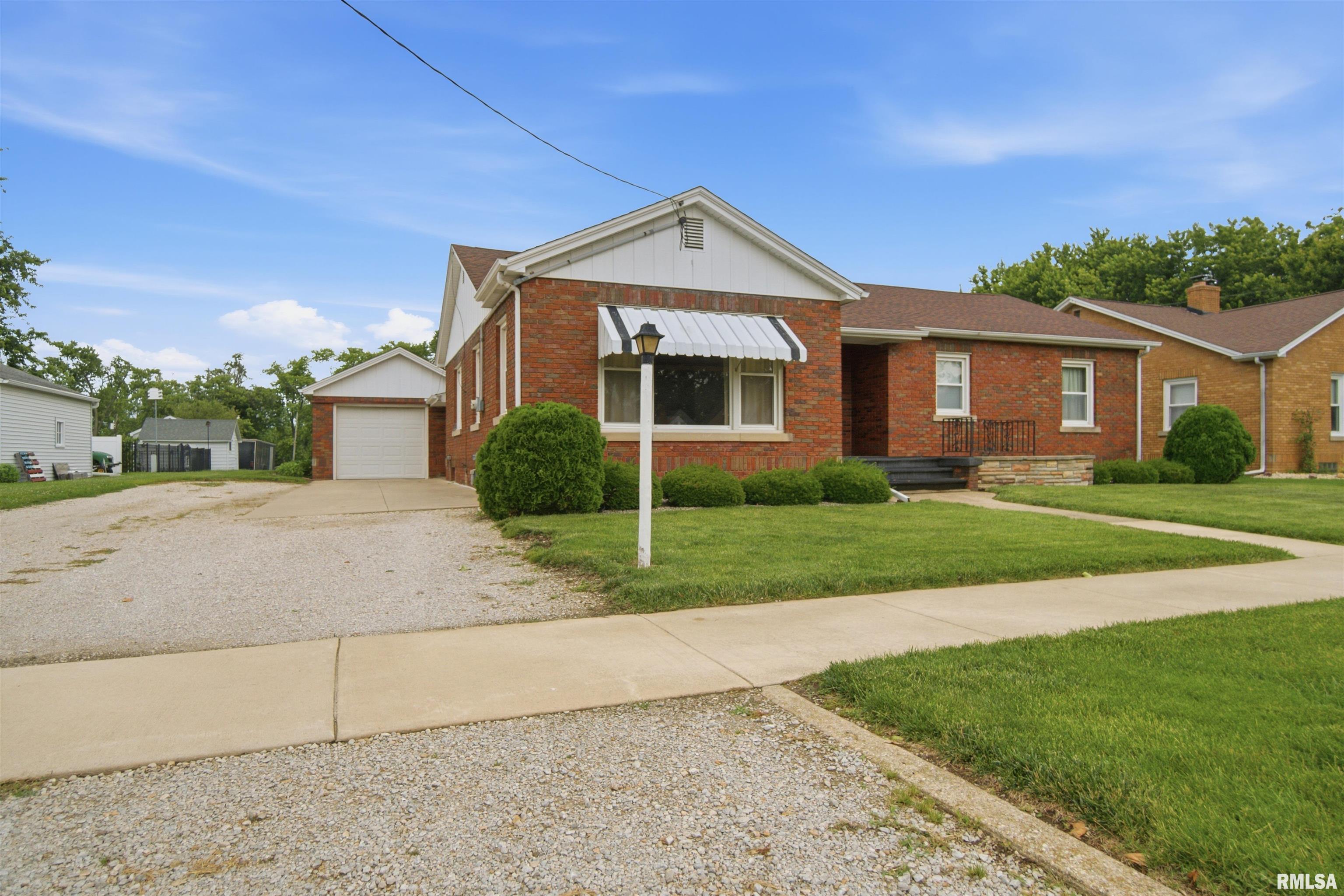 507 West Partridge Street Metamora, IL 61548 - Photo 2 of 34