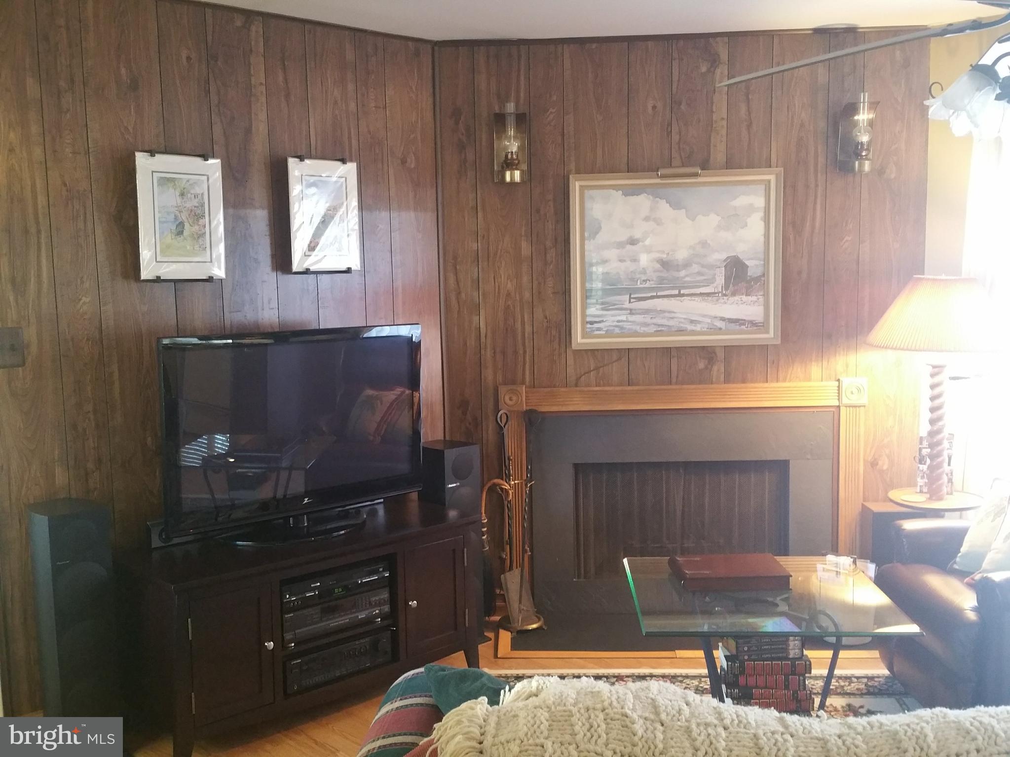 219 Lopax Road Harrisburg, PA 17112 - Photo 8 of 22 Gallery Image 8