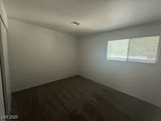 $899 | 4360 Twin View Circle, Unit 4, Las Vegas, NV 89121