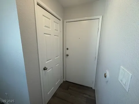 $899 | 4360 Twin View Circle, Unit 4, Las Vegas, NV 89121