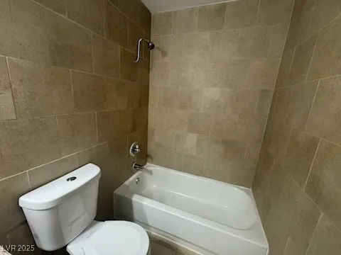 $899 | 4360 Twin View Circle, Unit 4, Las Vegas, NV 89121