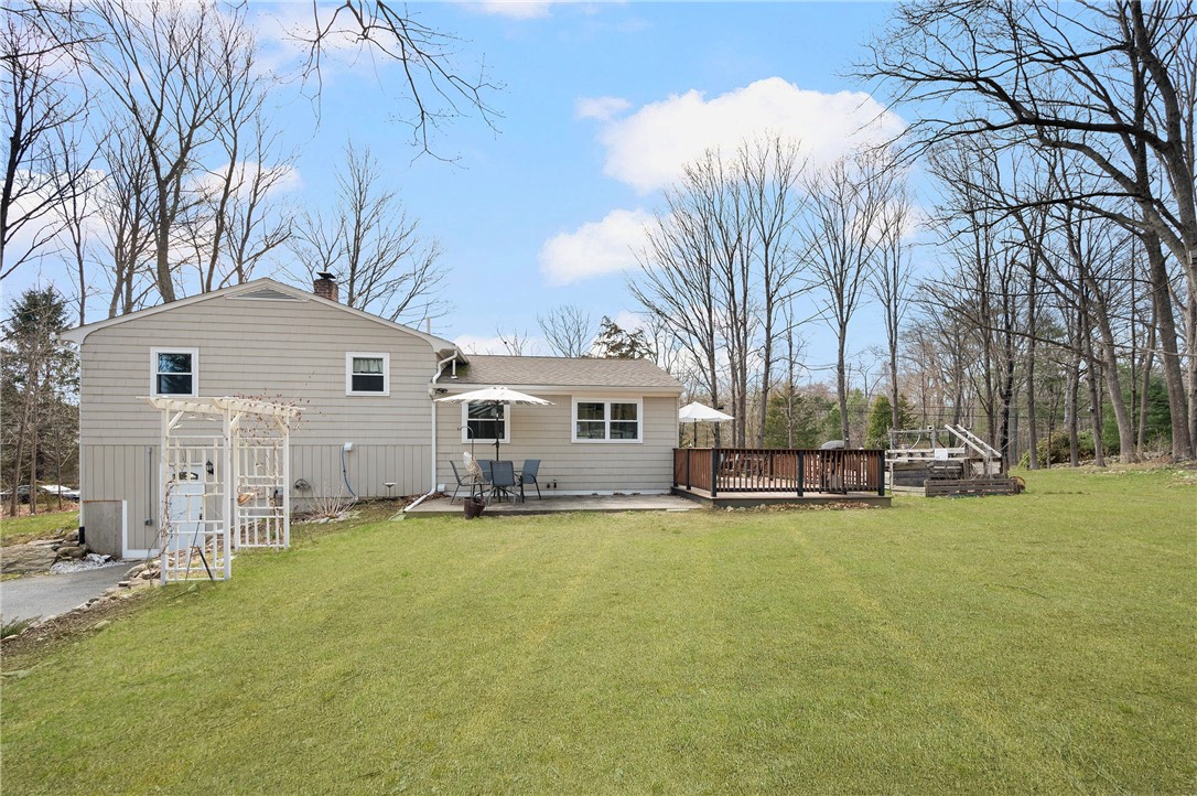 352 Sawmill Road Glocester, RI 02857 - Photo 19 of 21