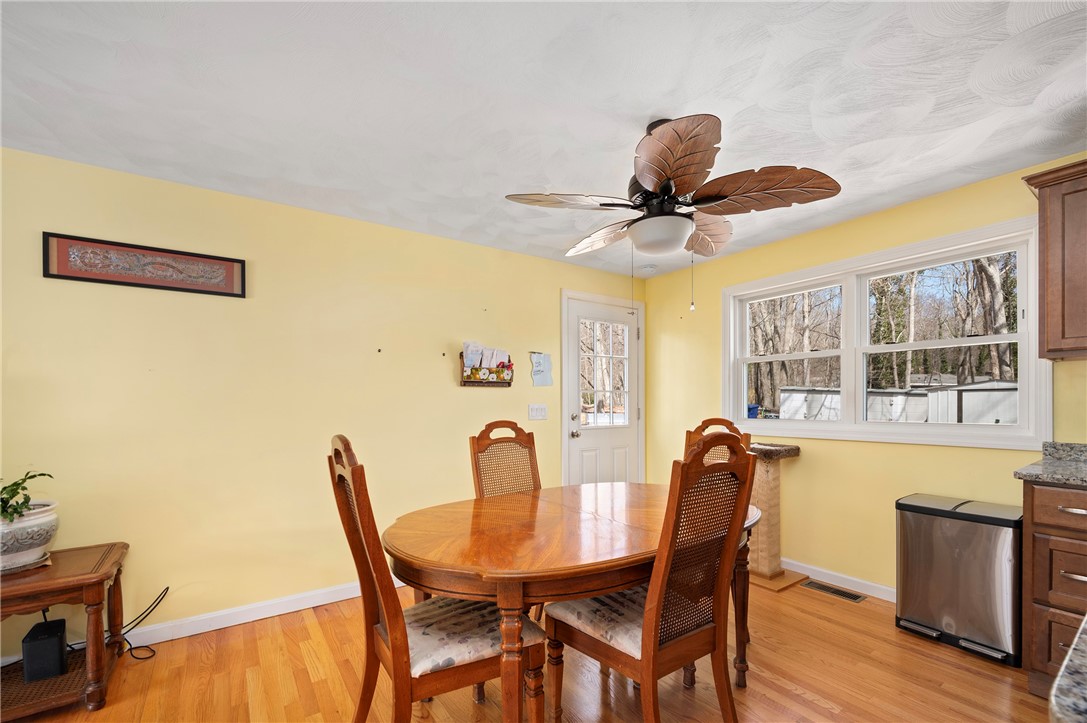 352 Sawmill Road Glocester, RI 02857 - Photo 7 of 21