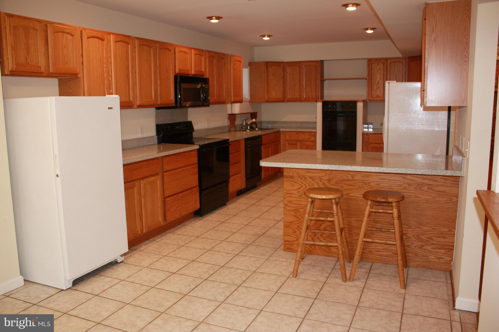 7012 Contee Road Laurel, MD 20707 - Photo 16 of 23 Kitchen