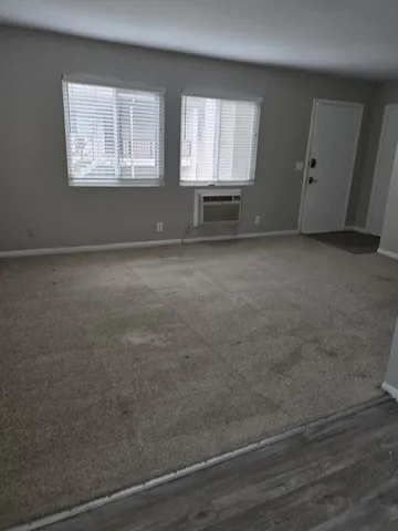 $1,050 | 550 Harding Place, Unit E113, Nashville, TN 37211