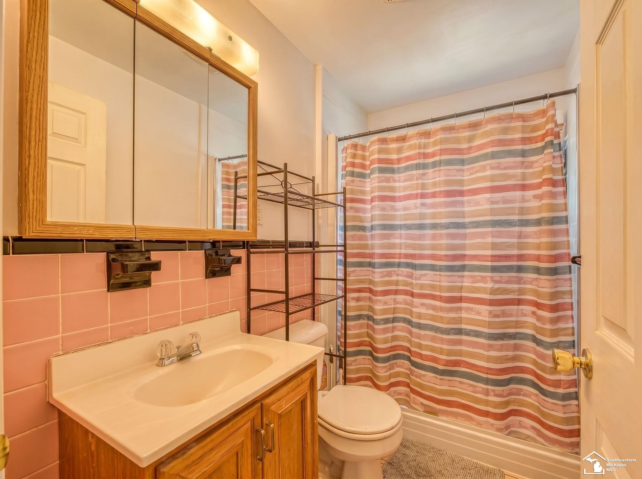 1263 Maple Boulevard Monroe, MI 48162 - Photo 15 of 33