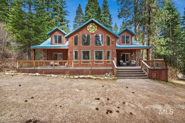$1,100,000 | 28 Elk Run Drive, Garden Valley, ID 83622