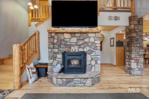 $1,100,000 | 28 Elk Run Drive, Garden Valley, ID 83622