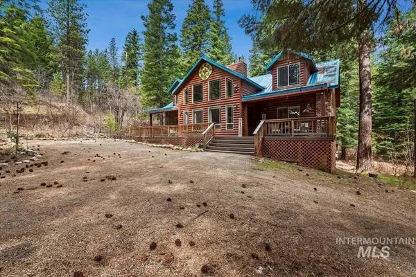 $1,100,000 | 28 Elk Run Drive, Garden Valley, ID 83622
