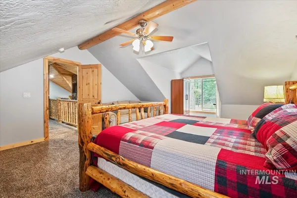 $1,100,000 | 28 Elk Run Drive, Garden Valley, ID 83622