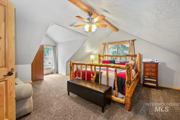 $1,100,000 | 28 Elk Run Drive, Garden Valley, ID 83622